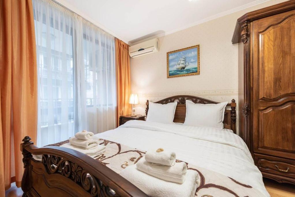 Vazov Residence , Two Bedroom Top Centre Apartment Varna Dış mekan fotoğraf