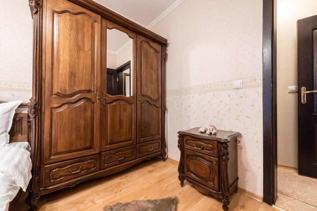 Vazov Residence , Two Bedroom Top Centre Apartment Varna Dış mekan fotoğraf