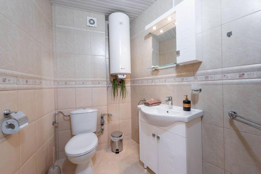 Vazov Residence , Two Bedroom Top Centre Apartment Varna Dış mekan fotoğraf